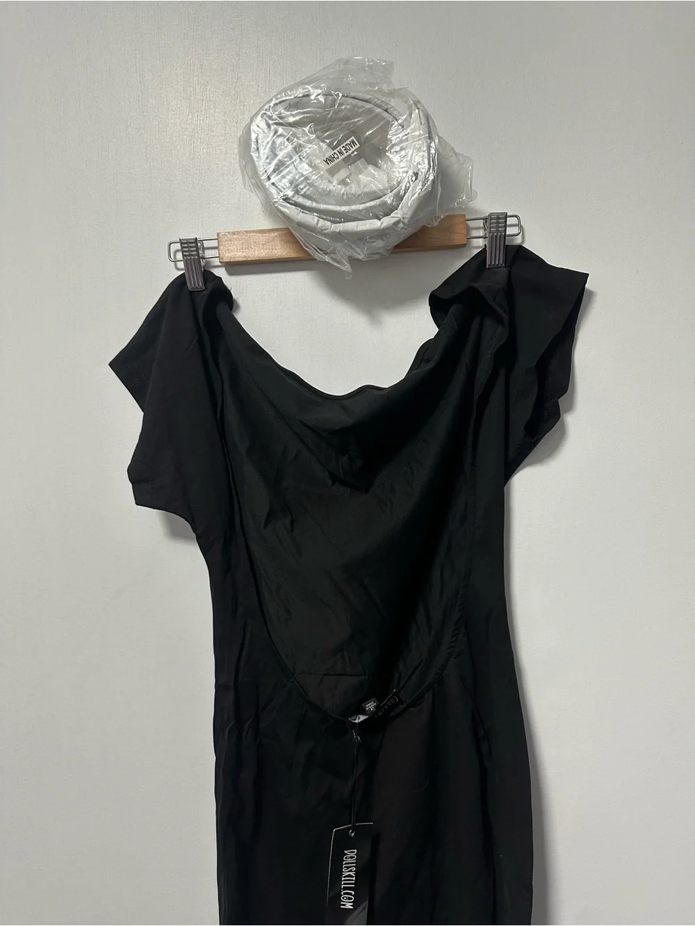 Black One-Shoulder Bodycon Dress - Picture 2 of 3